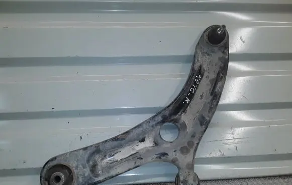 Front lower control arm/wishbone