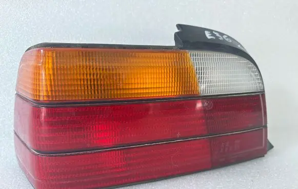 BMW 3 E36 Rear/tail lights 29540102 1387653 47563
