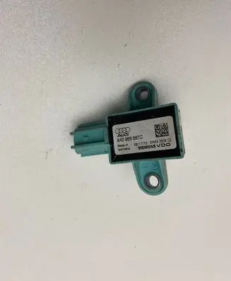 Audi A4 S4 B8 8K Airbag deployment crash/impact sensor 8K0955557C