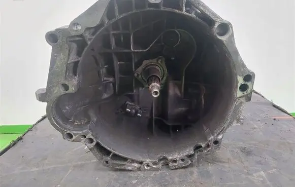 Audi A4 S4 B6 8E 8H Manual 5 speed gearbox FJP