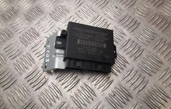 Nissan Ariya Parking PDC control unit/module 284L06984R