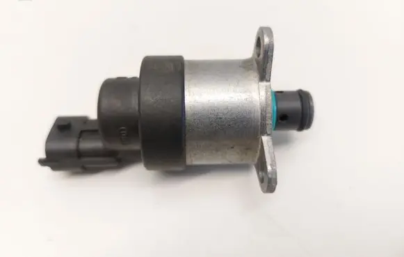 Fuel pressure regulator