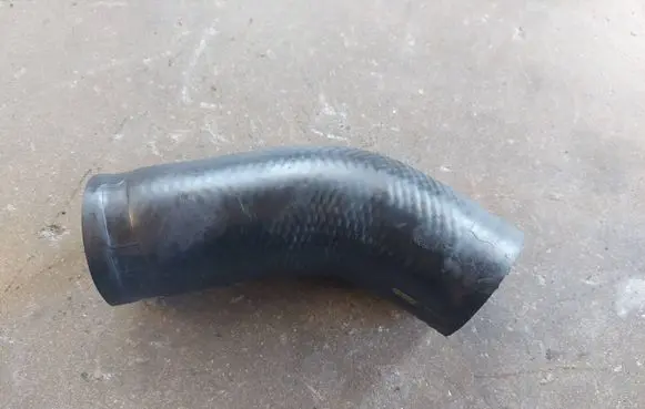 Toyota Corolla Verso E121 Intercooler hose/pipe
