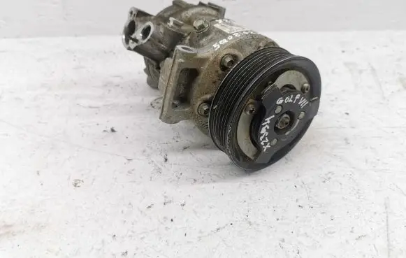 Volkswagen Golf VII Air conditioning (A/C) compressor (pump) 5Q0816803