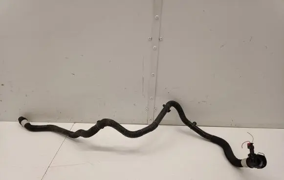 Tesla Model 3 Engine coolant pipe/hose 10775927F