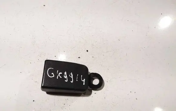 Toyota Corolla Verso AR10 Rear seatbelt buckle 4171351