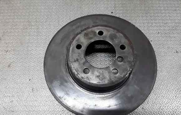 BMW 5 E60 E61 Front brake disc