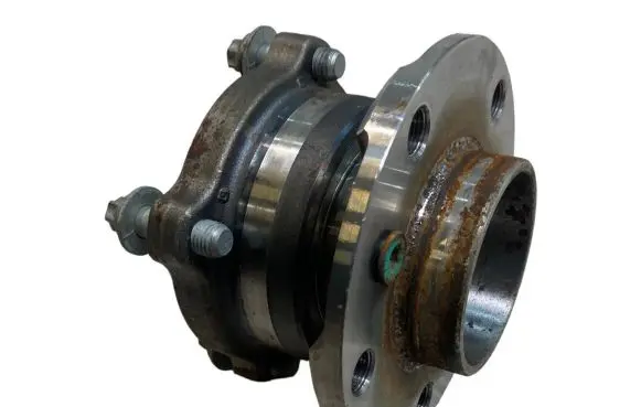 BMW X5 F15 Rear wheel hub 6867811