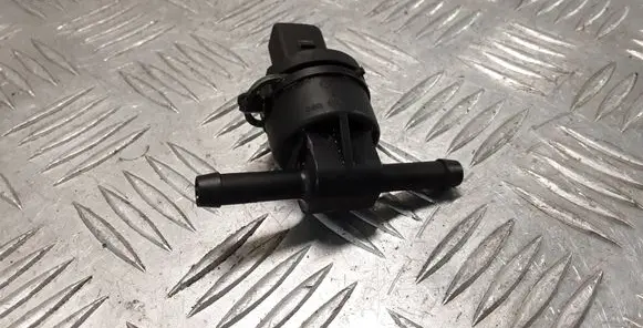 Seat Leon (1P) Fuel temperature sensor 038906081B