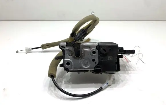 Citroen Berlingo Rear door lock PSA828417