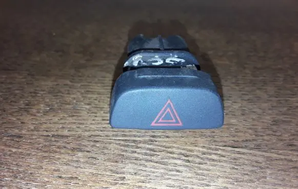 Ford Focus Hazard light switch 4M5T13A350AC