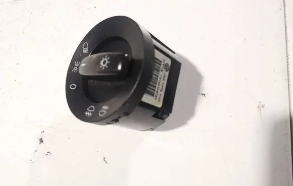 Light switch
