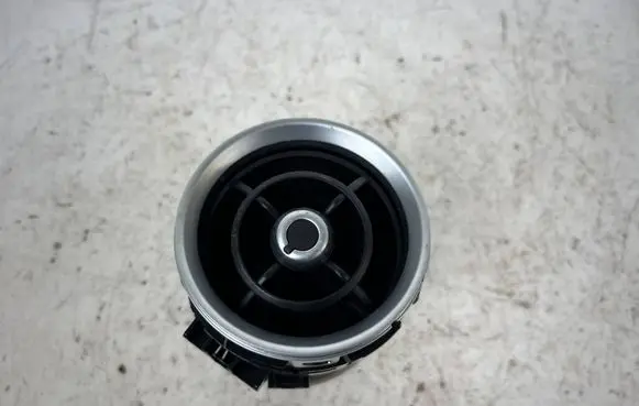 Alfa Romeo Stelvio Rear air vent grill 1561236810