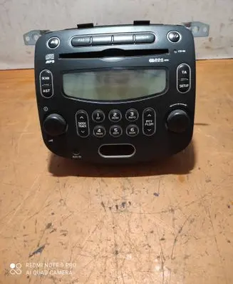 Radio/CD/DVD/GPS head unit