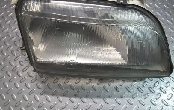 Volkswagen Sharan Headlight/headlamp 235255 0301048302
