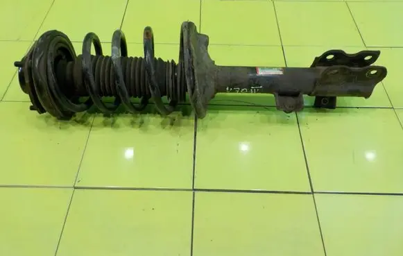 Volvo V70 Front shock absorber/damper 55302EQ000 MCPHERSON
