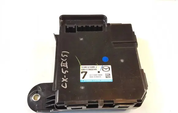 Mazda CX-5 II Gateway control module TC3M67GM0J X001T29692HA 241300443K6266