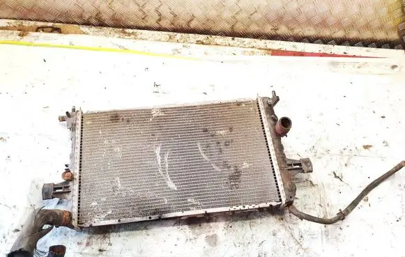 Opel Astra G Coolant radiator