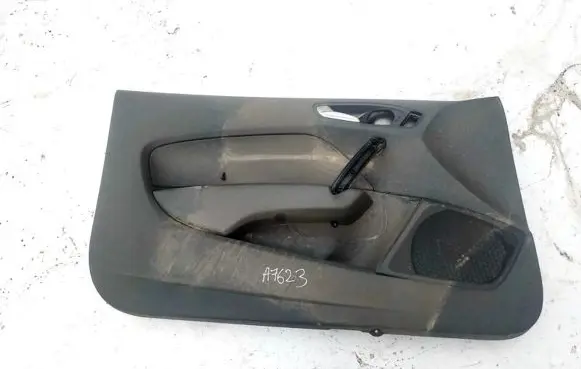 Audi A1 Front door card panel trim 8X3868109
