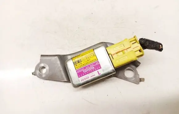 Lexus RX 300 Airbag deployment crash/impact sensor 8983448020 1879001741