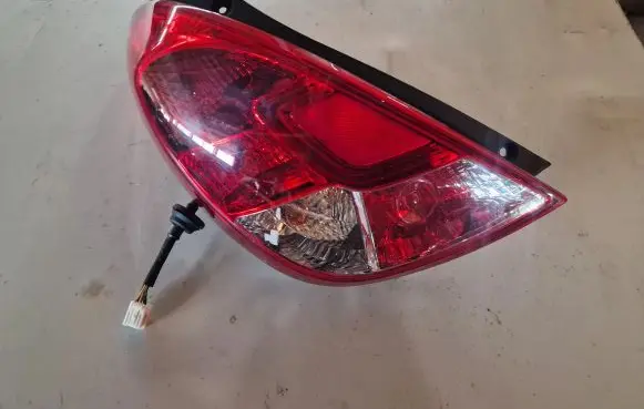 Hyundai i20 (PB PBT) Rear/tail lights 924014P500