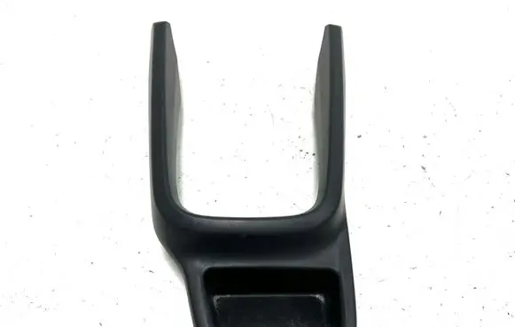 Suzuki Vitara (LY) Gear shifter surround trim plastic 7581154P0