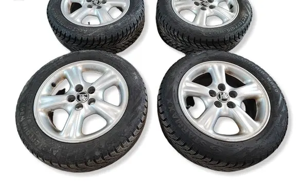 Skoda Fabia Mk3 (NJ) R15 alloy rim 