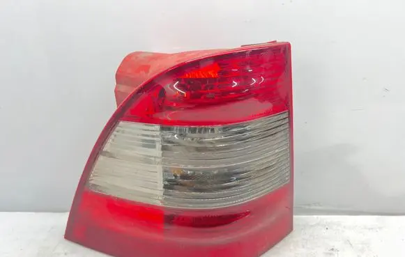 Mercedes-Benz ML W163 Rear/tail lights A1638202564