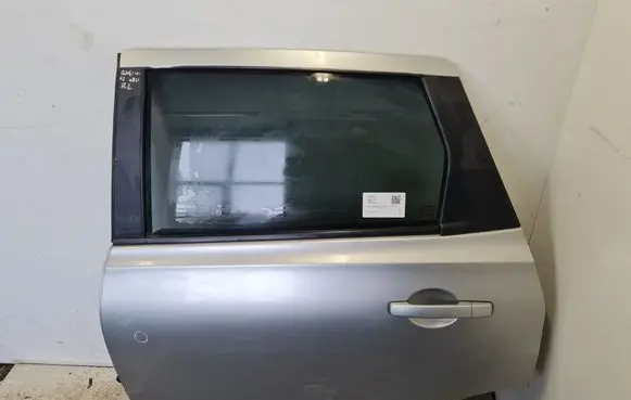 Nissan Qashqai Rear door 
