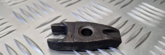 Peugeot 406 Fuel Injector clamp holder 920202