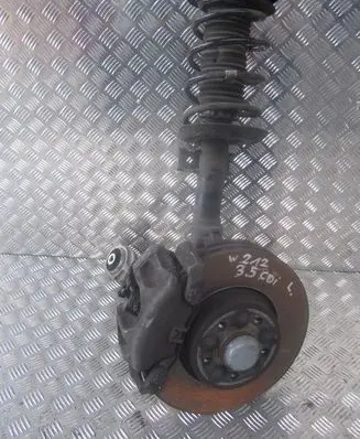 Mercedes-Benz E W212 Front wheel hub spindle knuckle 