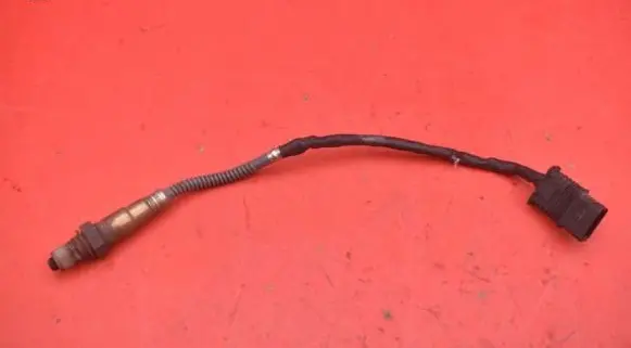 BMW 5 F10 F11 Lambda probe sensor 7589121