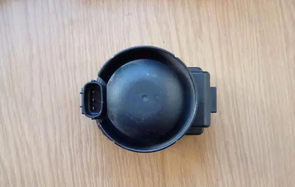 Toyota RAV 4 (XA30) Horn signal 8904048020 M142