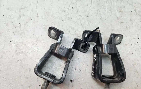 Volkswagen Polo V 6R Tailgate/trunk/boot hinge