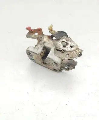 KIA Sportage Front door lock