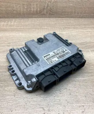 Peugeot 308 Engine control unit/module ECU 9664843780 0281013872