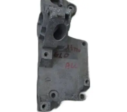 Seat Ibiza III (6L) Engine mount bracket