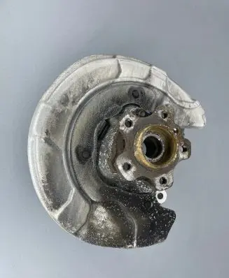 BMW 5 G30 G31 Front wheel hub 62165410 686697701 6869788