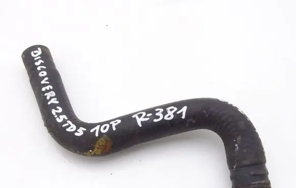 Land Rover Discovery Engine coolant pipe/hose