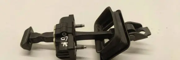 Renault Twingo III Rear door check strap stopper