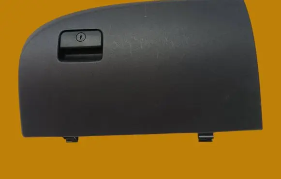 Mitsubishi Outlander Glove box 8006A022