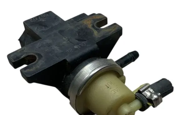 Peugeot 508 RXH Turbo solenoid valve 70163300 9661960380