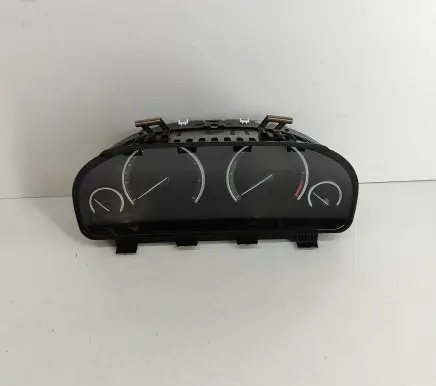 Speedometer (instrument cluster)