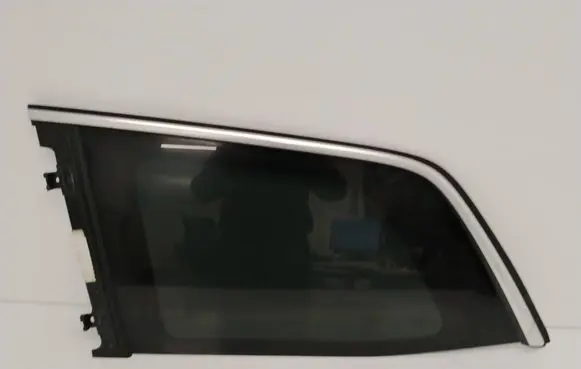 Mercedes-Benz GL X166 Rear side window 43R009545 A006450