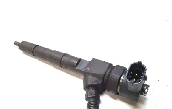 Opel Insignia A Fuel injector 0445110327