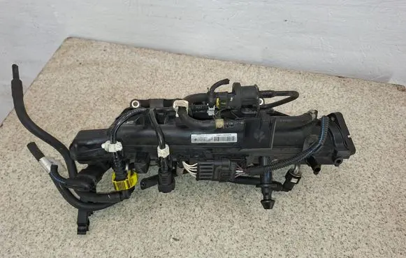 Alfa Romeo Giulietta Intake manifold F01C150114 0280142471 0261230313