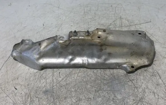 Toyota Proace Heat shield in engine bay 9805447380