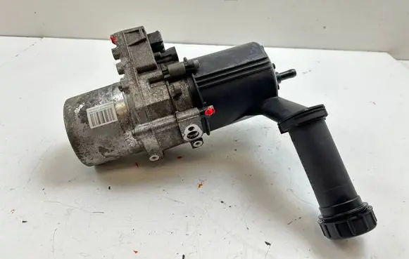 Peugeot 3008 I Power steering pump 115964G