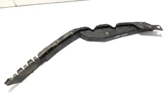 Skoda Octavia Mk2 (1Z) Front bumper mounting bracket 1Z0807183