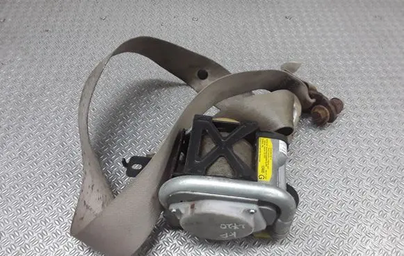 Nissan Murano Z50 Front seatbelt